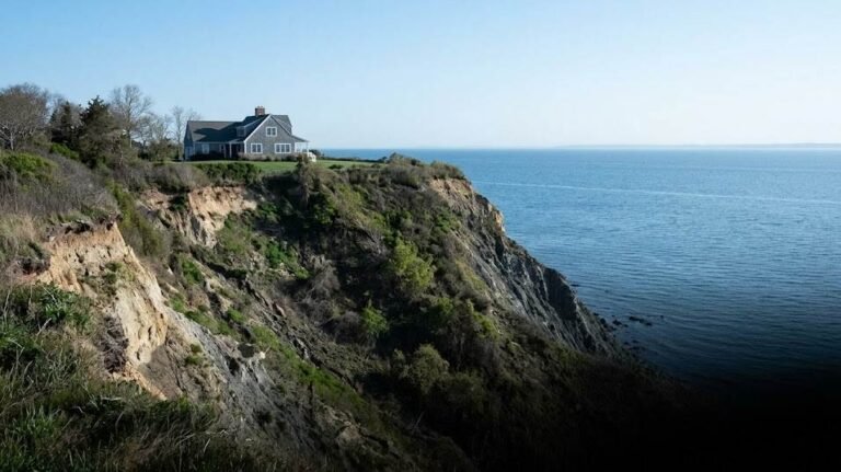 North Shore Bluff Homes and the Erosion Question: What Buyers Need to Know
