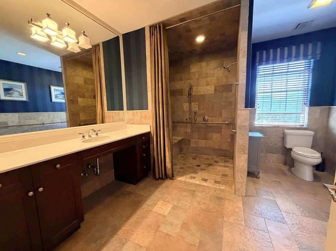 Second-floor hallway bathroom