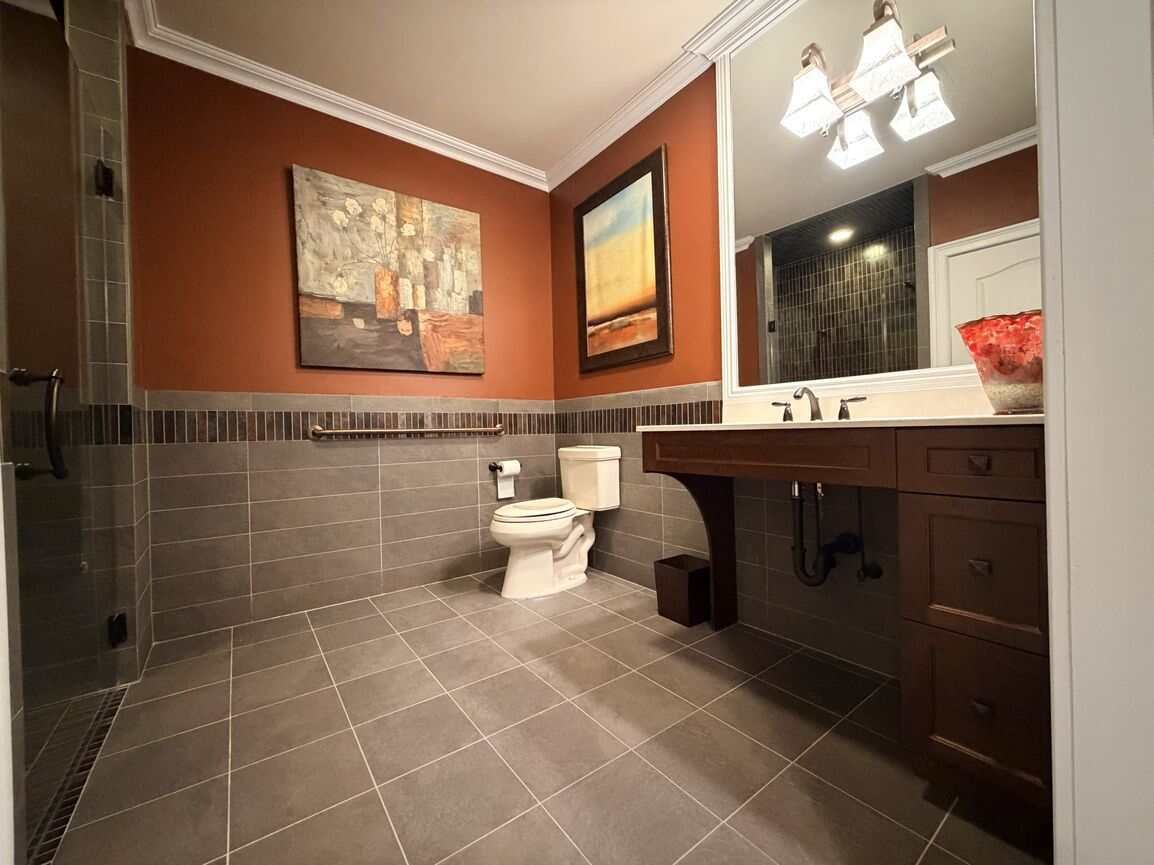 Full bathroom on the finished lower level